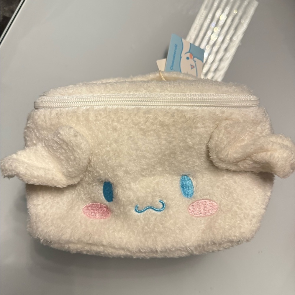 Miniso × Sanrio Cinnamoroll Plush Pouch